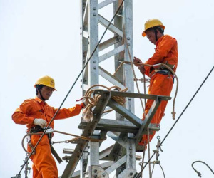 Bộ Công thương đề xuất tính giá bán lẻ điện theo 5 bậc thang
