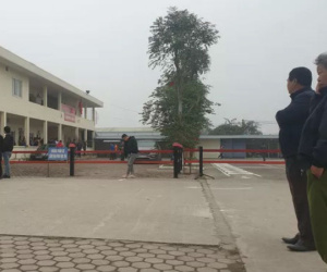 Nghe tin học phí sắp tăng, người dân ồ ạt đi học lái xe ô tô