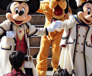 Nhật Bản đóng cửa khu du lịch nổi tiếng Tokyo Disney vì COVID-19