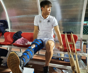 Duy Mạnh chấn thương nghiêm trọng, nguy cơ vắng mặt trận Việt Nam vs Malaysia