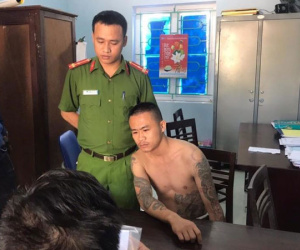 Bé trai 6 tuổi bị nam thanh niên dùng gậy đánh nhập viện