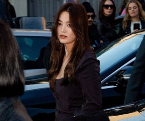 Sau Hwang Minhyun, rộ tin Han Ye Seul nhiễm Covid-19: Song Hye Kyo, IU, Lisa và Park Min Young sẽ là người tiếp theo!