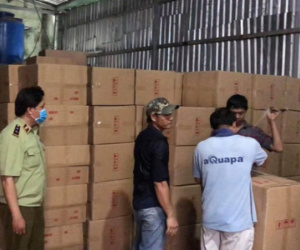 TP.HCM: Phát hiện gần 1 triệu khẩu trang không rõ nguồn gốc chuẩn bị xuất đi nước ngoài