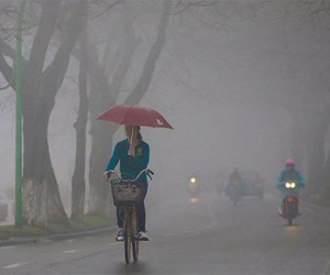 Dự báo thời tiết hôm nay 4/3: Không khí lạnh về, Bắc Bộ trở rét, có nơi mưa rất to