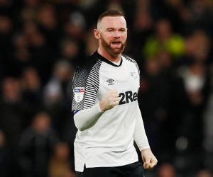 Solskjaer thừa nhận Rooney có thể trở lại dẫn dắt MU