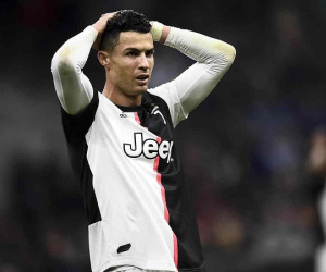 Chủ tịch LĐBĐ Italia tuyên bố Serie A có thể bị hủy giữa chừng vì COVID-19