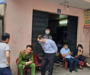 Người đàn ông lớn tuổi bị đâm tử vong khi đang sửa xe