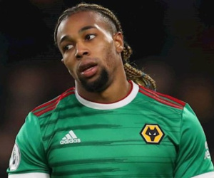 Wolves kịch liệt phản đối UEFA vì không hoãn trận đấu khi Covid-19 hoành hành