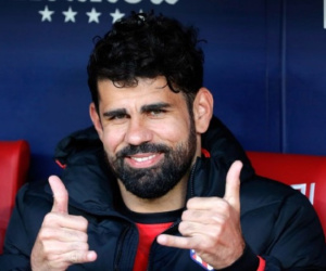 Diego Costa gây bức xúc khi giả vờ ho, giễu cợt dịch COVID-19