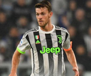 Hậu vệ Juventus mắc COVID-19 lần đầu lên tiếng