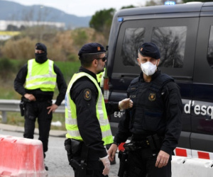 Tây Ban Nha ban bố tình trạng khẩn cấp, phong tỏa thủ đô Madrid