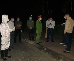Về từ vùng dịch Covid-19, người đàn ông Nghệ An '5 lần 7 lượt' muốn cách ly nhưng vẫn bị sân bay từ chối
