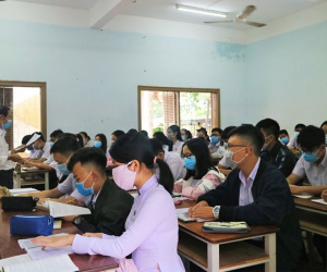 Lùi thời gian kết thúc năm học, dời lịch thi THPT quốc gia sang tháng 8