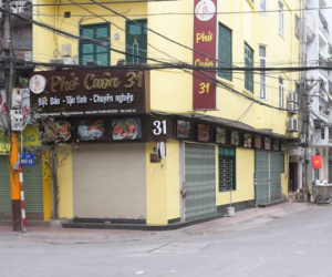 Hàng loạt quán ăn, nhà hàng tạm thời đóng cửa để phòng dịch COVID-19