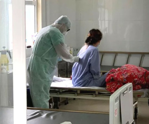 Phong tỏa bệnh viện Lao Phổi Quảng Ninh, nơi bố mẹ bệnh nhân số 52 làm việc