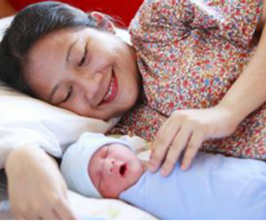 Những điều các mẹ bầu phải thuộc nằm lòng khi sinh con trong mùa dịch COVID-19