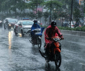 Dự báo thời tiết 17/3: Hà Nội mưa giông, trời chuyển lạnh