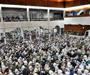 Cuộc hành hương kích hoạt 'quả bom' nCoV ở Malaysia