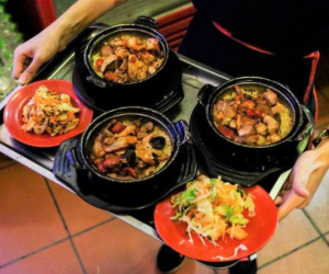 Chuyện 'ngược đời' chỉ có trong mùa Covid-19: Hàng cơm mở cửa nhưng quyết không nhận khách