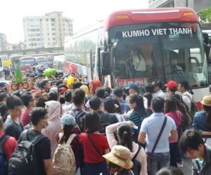 Phòng dịch Covid-19: Bắt buộc khai báo y tế với khách bay nội địa, đi xe khách, tàu hỏa