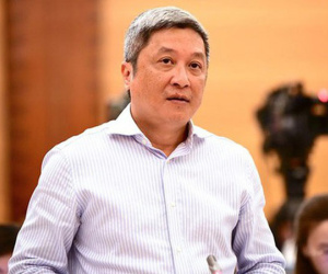 Thứ trưởng Bộ Y tế nhận định nguyên nhân bác sĩ Bệnh viện Nhiệt đới bị lây COVID-19