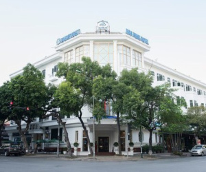 15 khách sạn Hà Nội đăng ký làm nơi cách ly Covid-19 có giá 500.000-1.500.000 đồng/đêm