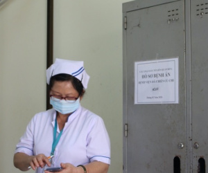 Toàn bộ nhân viên y tế không được rời khỏi TP.HCM, sẵn sàng chờ lệnh