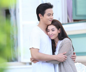 Tình cũ của chồng đến xin việc, ngay lập tức tôi trả hồ sơ nhưng khi cô ta nói ra vị trí ứng tuyển và nắm tay tôi cầu xin thì tôi lại không thể chối từ