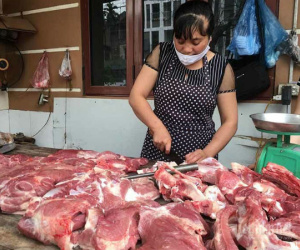 40.000 tấn thịt lợn nhập về Việt Nam, từ 1/4 phải giảm về 70 ngàn/kg