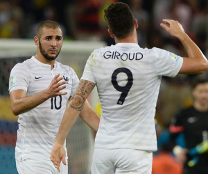 Karim Benzema dè bỉu, hạ thấp Giroud: 'Không thể so sánh F1 với xe đua mini'