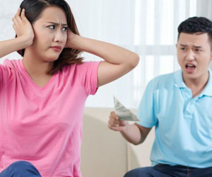 Vợ chồng cãi nhau nảy lửa chuyện mua bảo hiểm phòng dịch nhưng nguyên nhân phía sau mới thật bất ngờ
