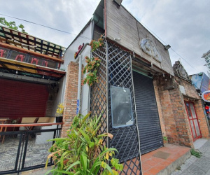 TP.HCM: Một người Anh đến bar Buddha dương tính Covid-19 sau vài ngày âm tính