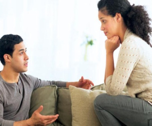Đàn ông ngoại tình rất hay nói với vợ câu này khi về nhà