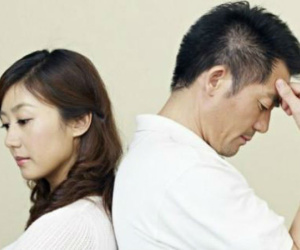 Bị chồng chửi mắng thậm tệ vì không chịu cho con về nhà nội tránh dịch