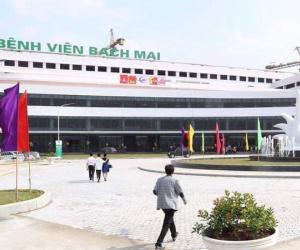 Đề nghị tạm dừng khám, chữa bệnh tại Bệnh viện Bạch Mai cơ sở 2