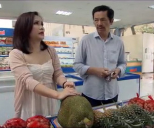 Những ngày không quên tập 1: Cô Xuyến mồi chài cả nhà ông Sơn mua đồ tích trữ liền bị dạy cho 1 bài học!