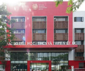 Phụ huynh bức xúc vì trường quốc tế thông báo tiếp tục thu học phí cả trăm triệu đồng dù tiền đóng trước đó chưa sử dụng đến