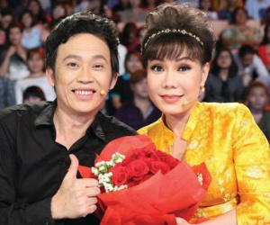 Mỹ nhân bị nhầm là vợ của Hoài Linh tiết lộ quá khứ từng hát vũ trường khi mới 15 tuổi