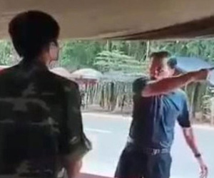Phó chủ tịch HĐND không đeo khẩu trang, đập tay lên bàn, văng tục, phản ứng chốt kiểm dịch Covid-19