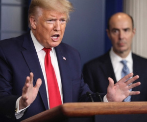 Covid-19 có thể ghìm chân Trump tái cử