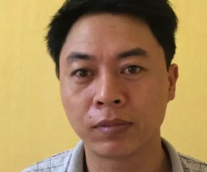 Bị nhắc nhở tại chốt kiểm dịch, nam thanh niên cầm dao bầu đuổi chém trưởng công an xã