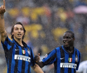 Ibrahimovic từng 'xui' đàn em bỏ bóng đá