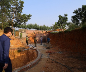 Đào hầm mở sới bạc khi đang cách ly xã hội