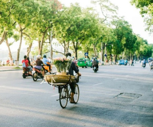 Dự báo thời tiết 17/4: Hà Nội có mưa, Nam Bộ nắng nóng