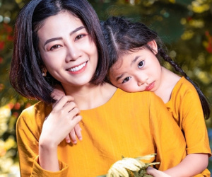Gần 1 tháng sau khi Mai Phương qua đời, con gái nhỏ vẫn chưa biết đến sự ra đi của cô, thường xuyên hỏi mẹ đang ở đâu và khi nào mẹ về