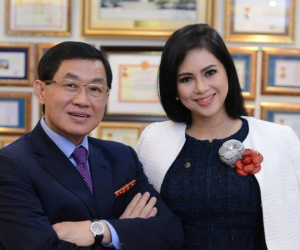 Vì đâu doanh nghiệp của 'vua hàng hiệu' Johnathan Hạnh Nguyễn lãi thấp kỷ lục?