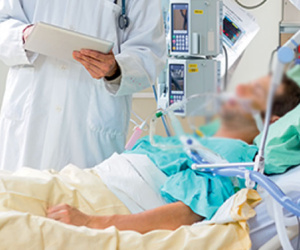 Phi công người Anh (BN 91) tiến triển khả quan nhưng vẫn phải thở máy