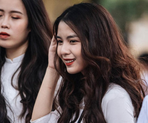 Hàng loạt các tỉnh thành bắt đầu cho học sinh quay lại trường