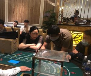 Triệt phá sòng bạc 'khủng' của người nước ngoài trong resort hạng sang