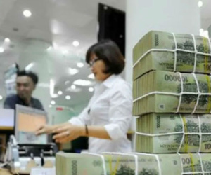 Lãi suất liên ngân hàng giảm cực mạnh